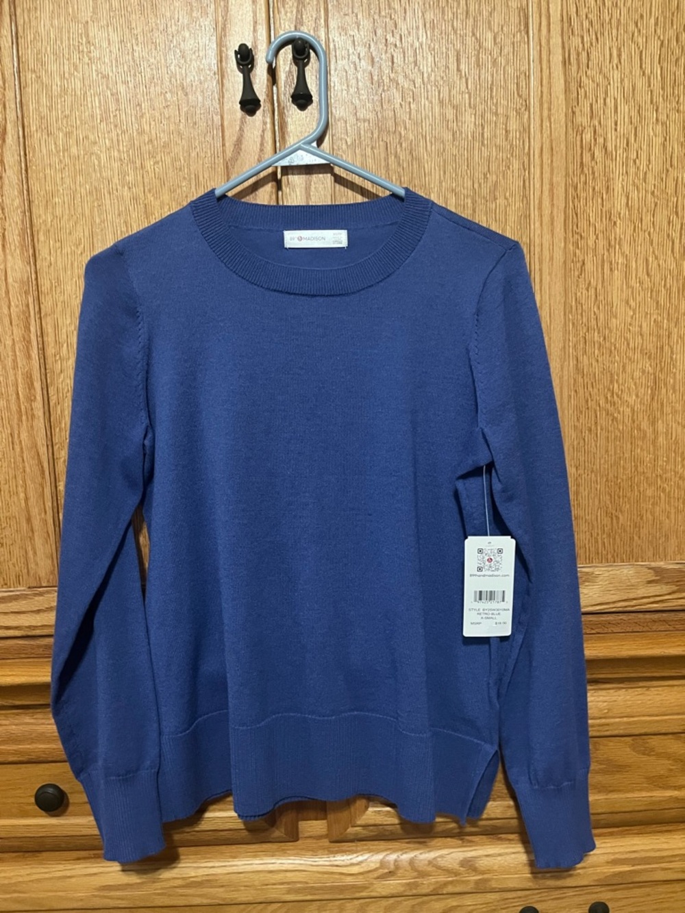 89th & Madison Blue Crewneck Sweater